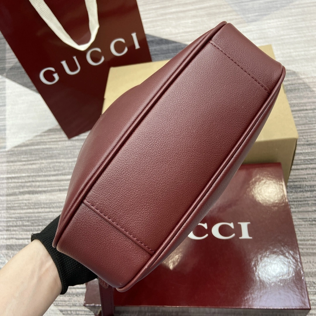 MOMO--6u33i 799865-UYU0G-6207 high quality version Diana item:E-B815K2028