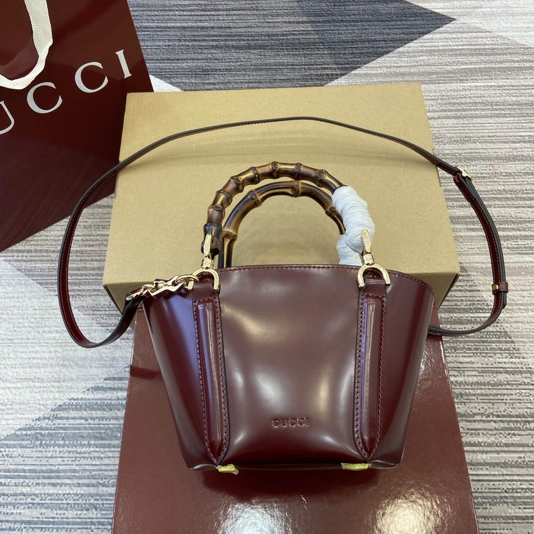 MOMO--6u33i 805832-AADVW-6207 high quality version item:E-B815K2026