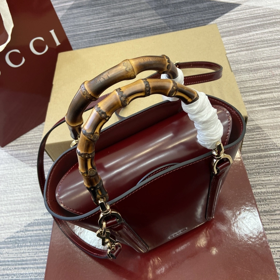 MOMO--6u33i 805832-AADVW-6207 high quality version item:E-B815K2026