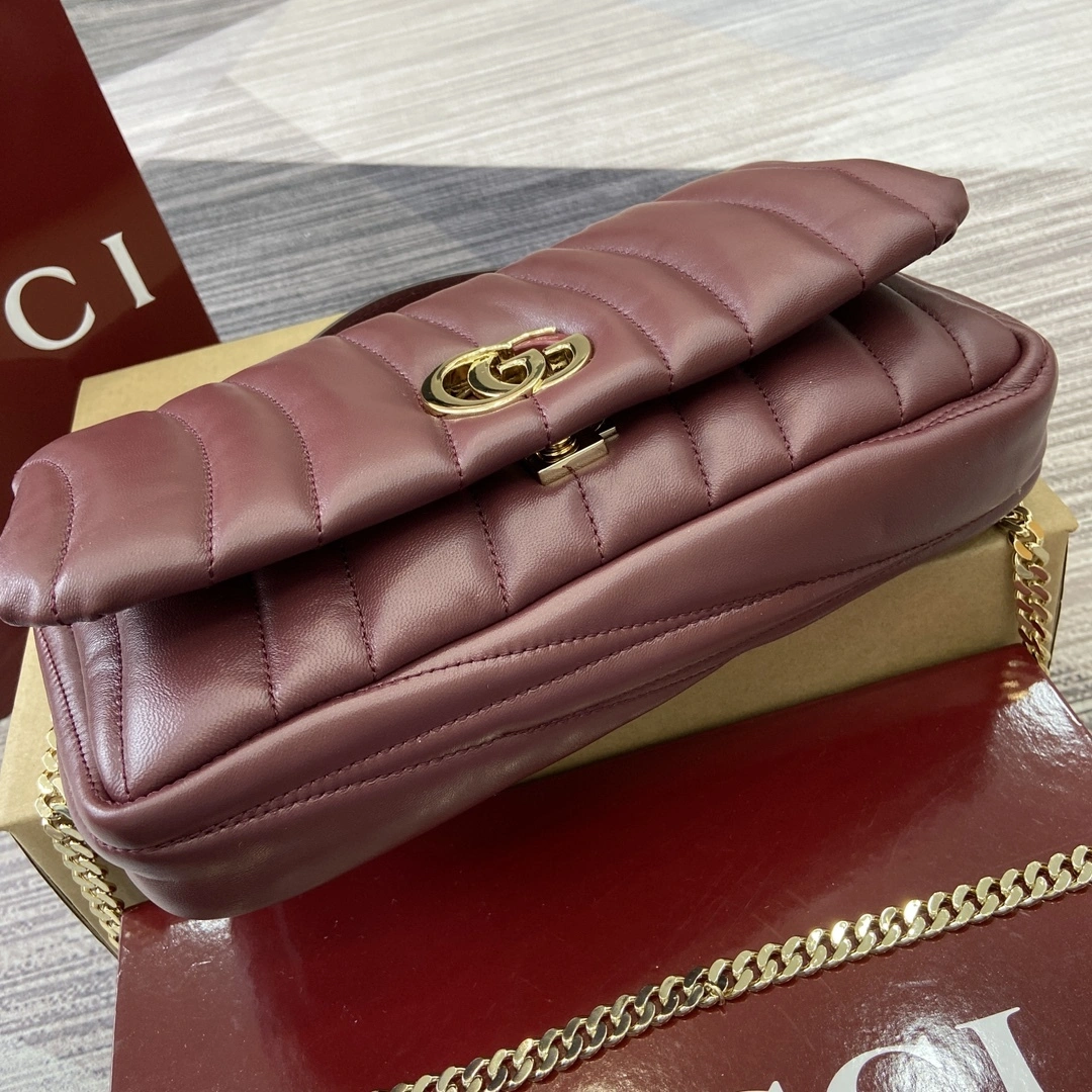 MOMO--6u33i 806016-AAD71-6207 high quality version GG Milano item:E-B815K2801
