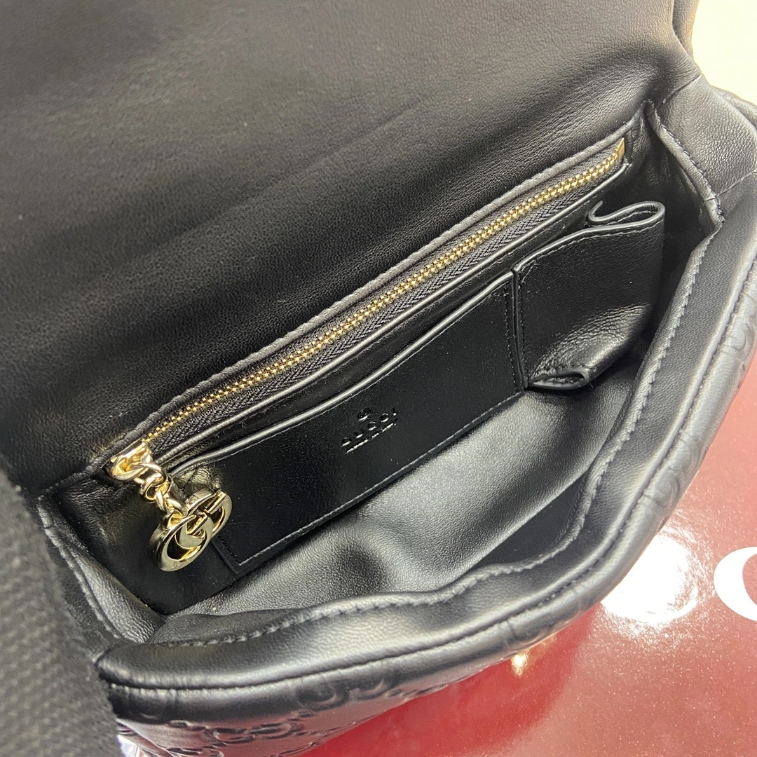 MOMO--6u33i 806017-AAD5U-1000 high quality version GG Milano item:E-B815K2007