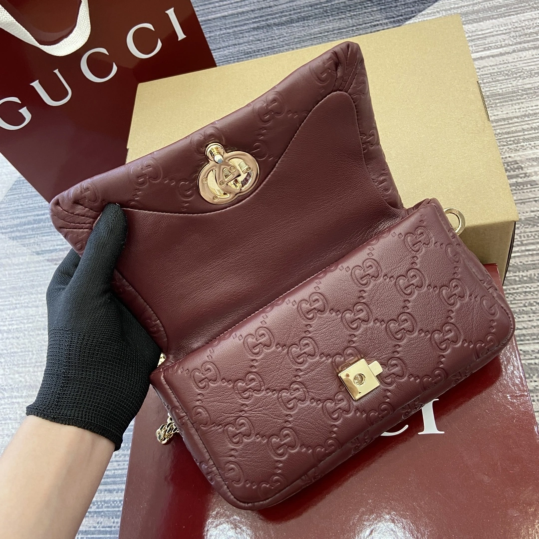 MOMO--6u33i 806017-AAD5U-6207 high quality version GG Milano item:E-B815K2006