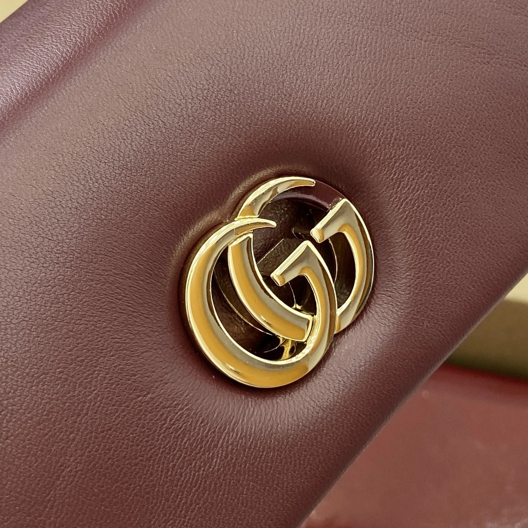 MOMO--6u33i 806017-AAD5X-6207 high quality version GG Milano item:E-B815K2033
