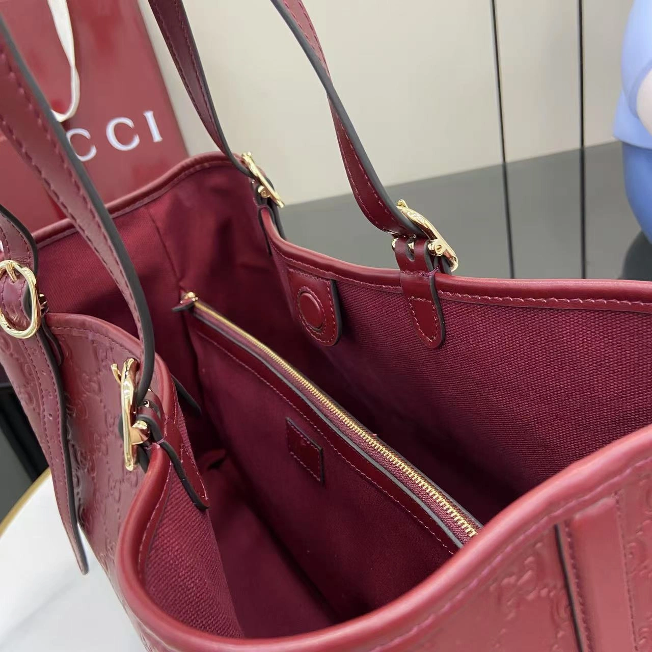 MOMO- 6u33i 815213-AAFD-V6207 high quality version item：E-B813I2427