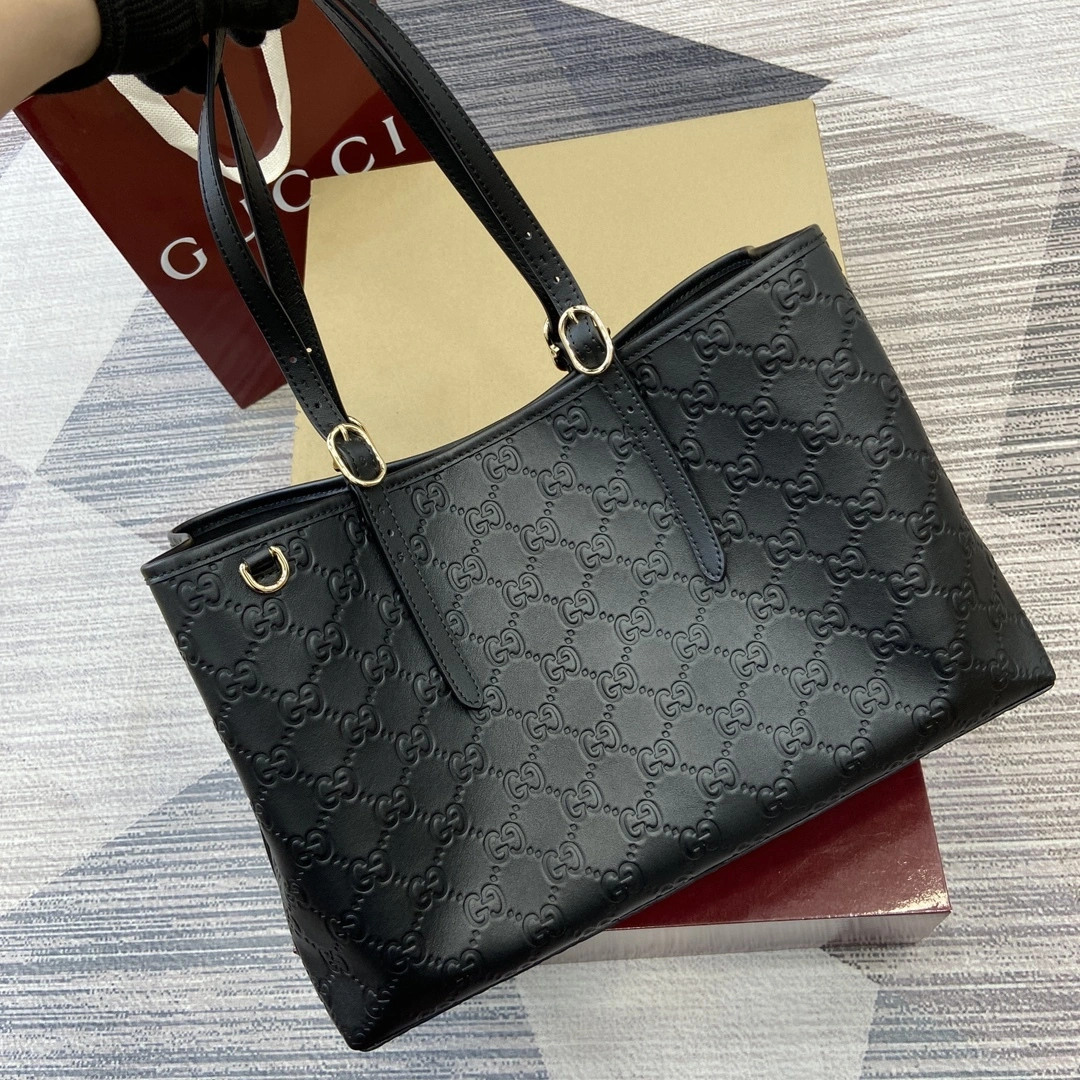 MOMO--6u33i 815213-AAFDV-1000 high quality version GG Emblem item:E-B815K2034