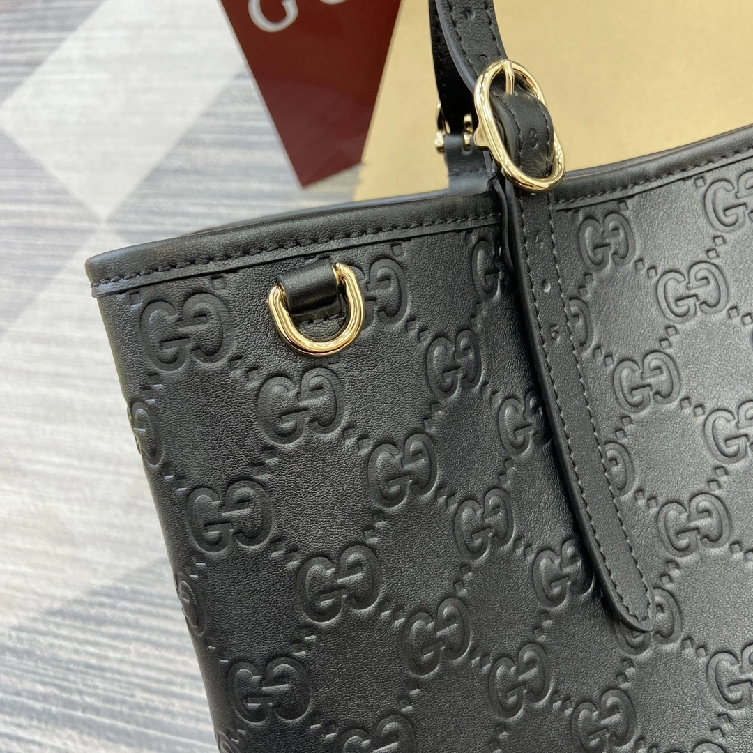 MOMO--6u33i 815213-AAFDV-1000 high quality version GG Emblem item:E-B815K2034