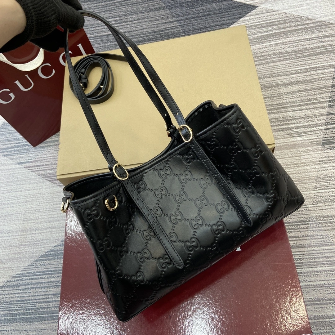 MOMO--6u33i 815214-AAFDV-1000 high quality version GG Emblem item:E-B815K2035