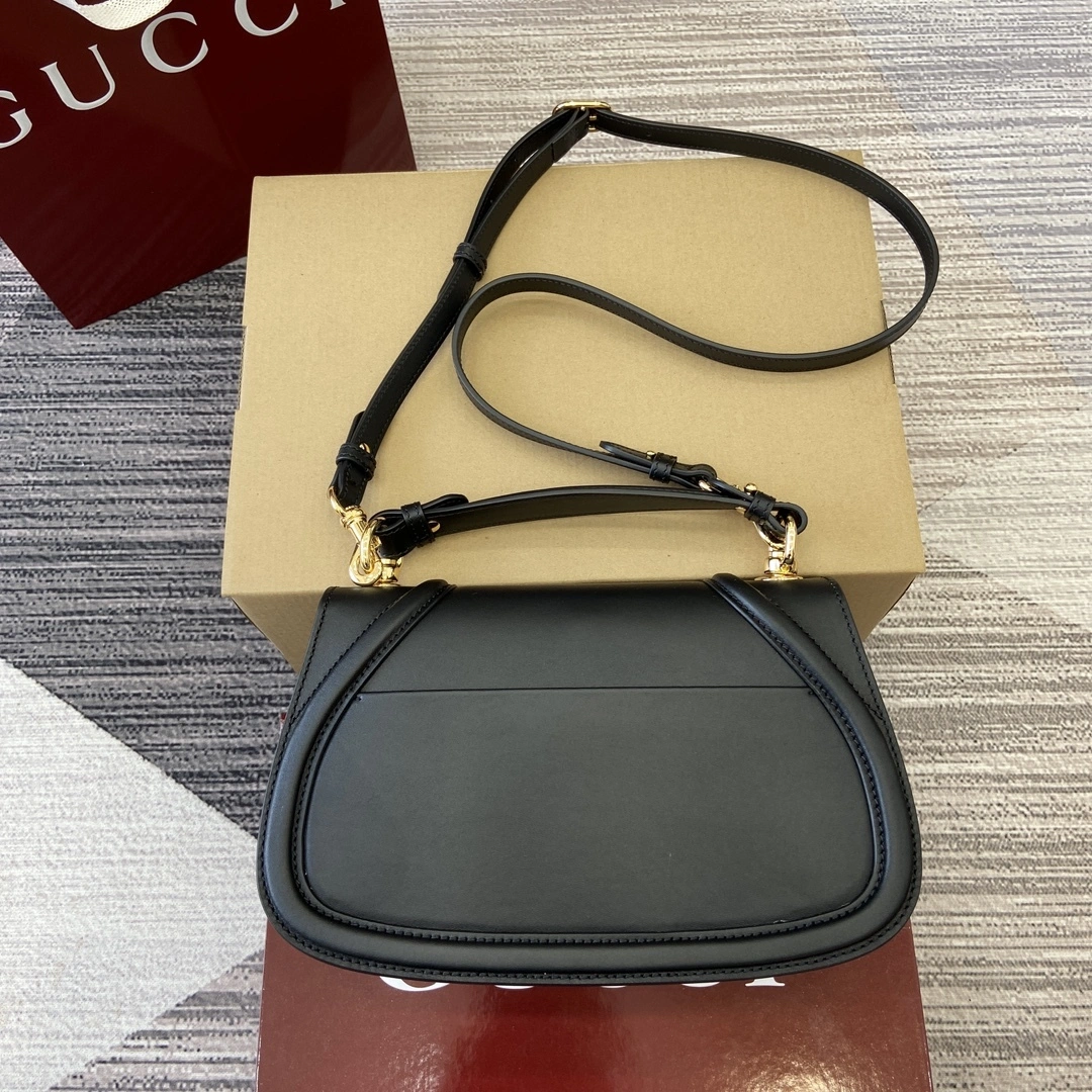 MOMO--6u33i 815714-AAEC2-1000 high quality version cowhide item:E-B815K2501