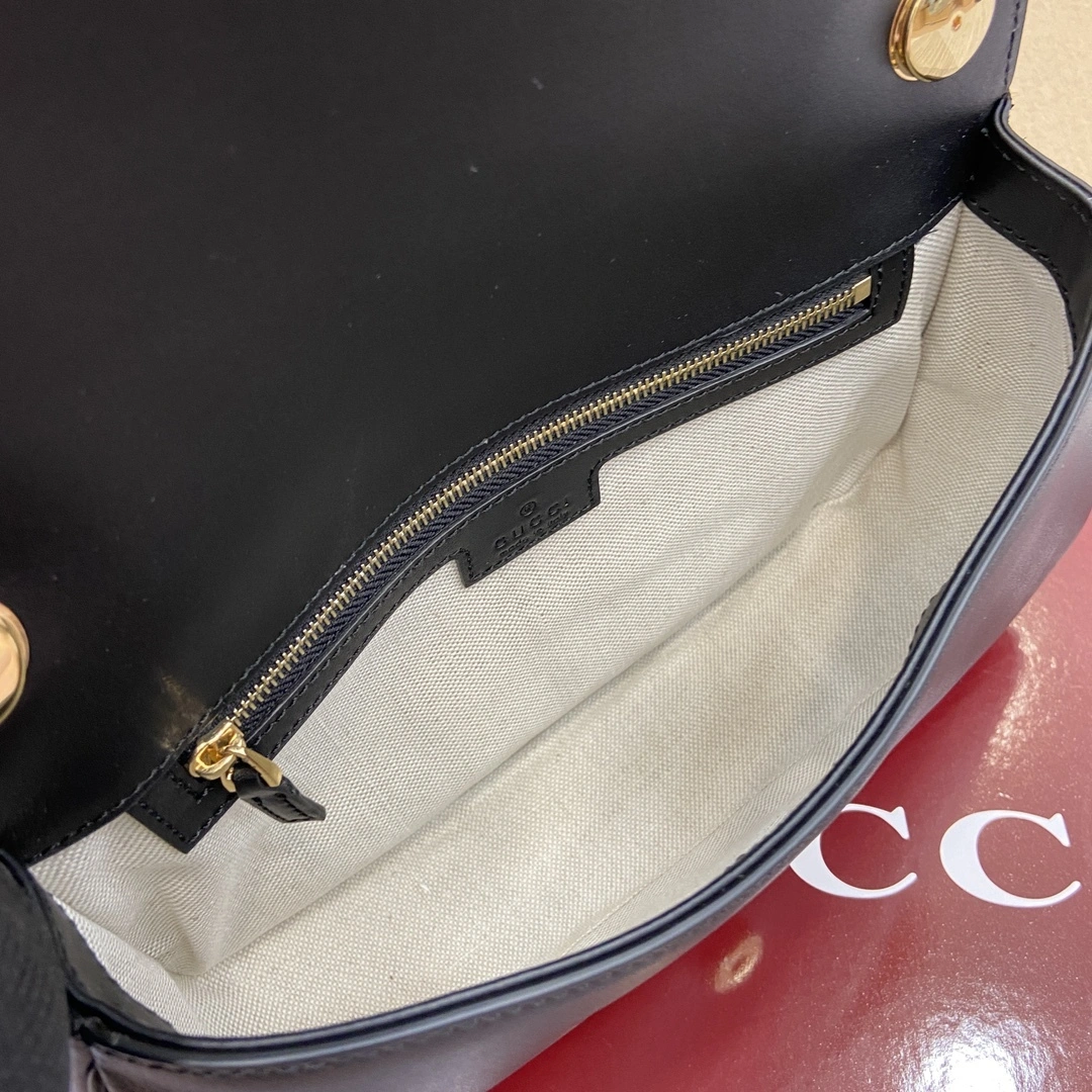 MOMO--6u33i 815714-AAEC2-1000 high quality version cowhide item:E-B815K2501