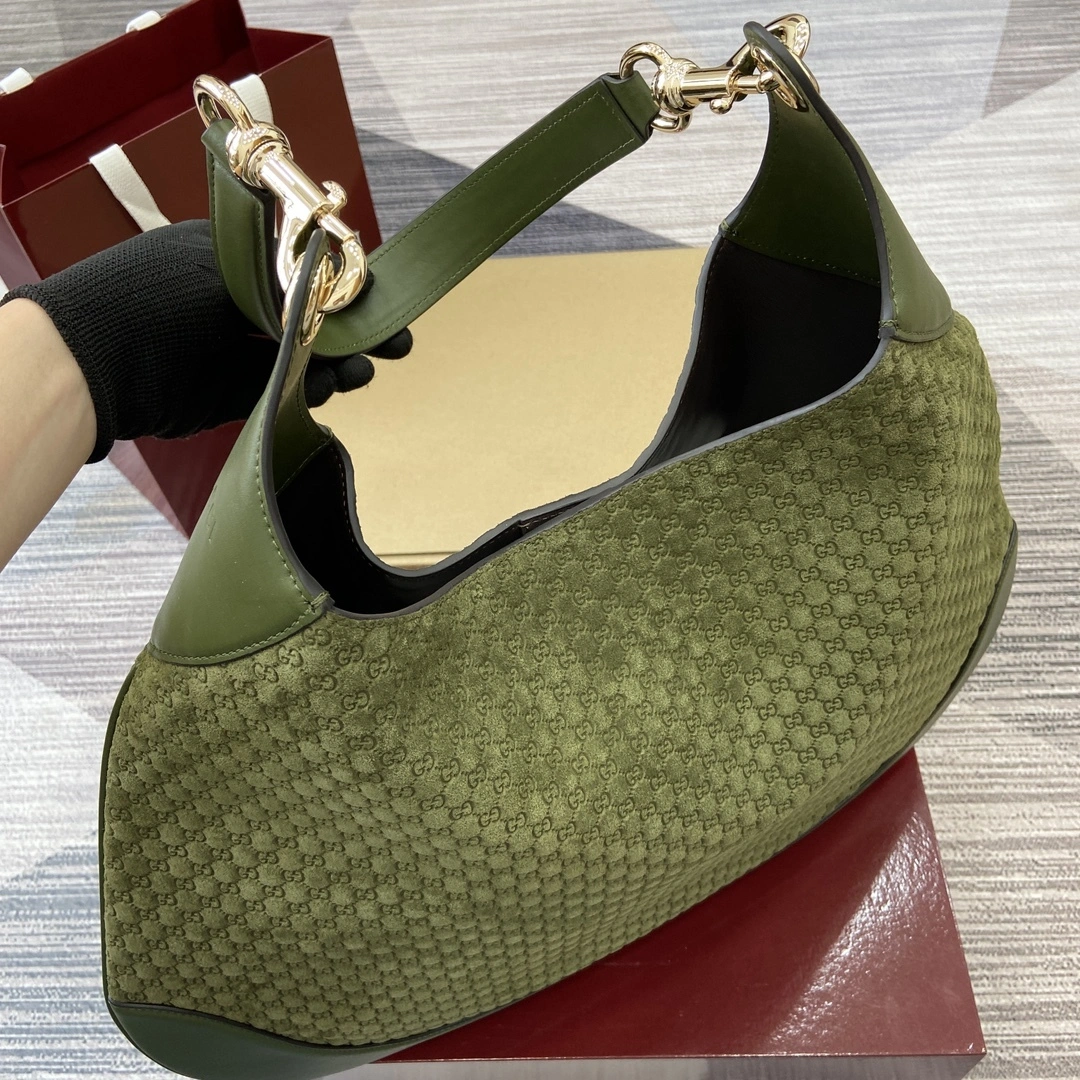 MOMO--6u33i 815924-AAEE7-3027 high quality version Body item:E-B815K2841