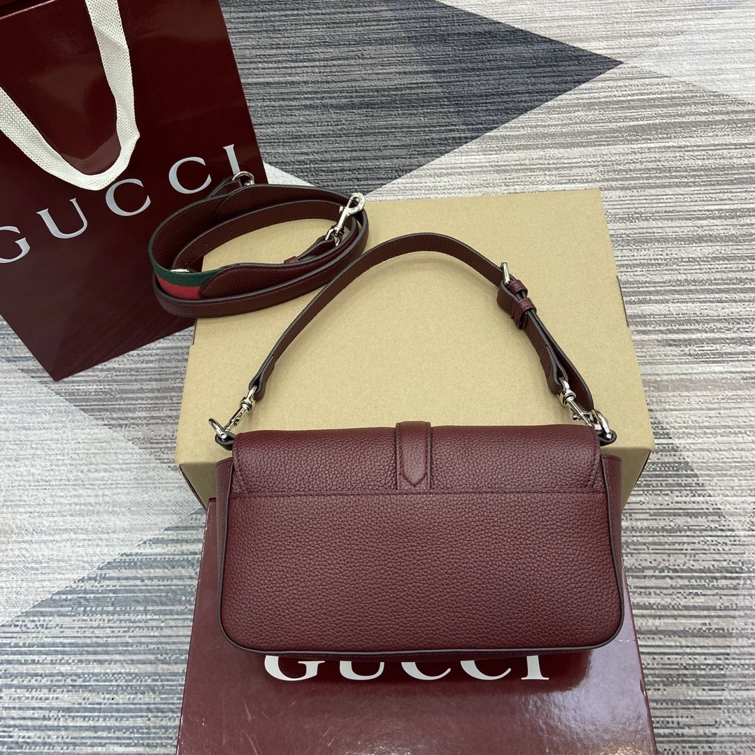 MOMO--6u33i 821623-AAESU-6252 high quality version item:E-B815K2834