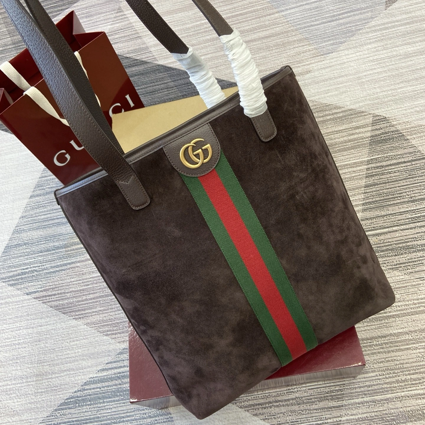 MOMO--6u33i 834465-AAE1D-2041 high quality version Ophidia item:E-B815K2815