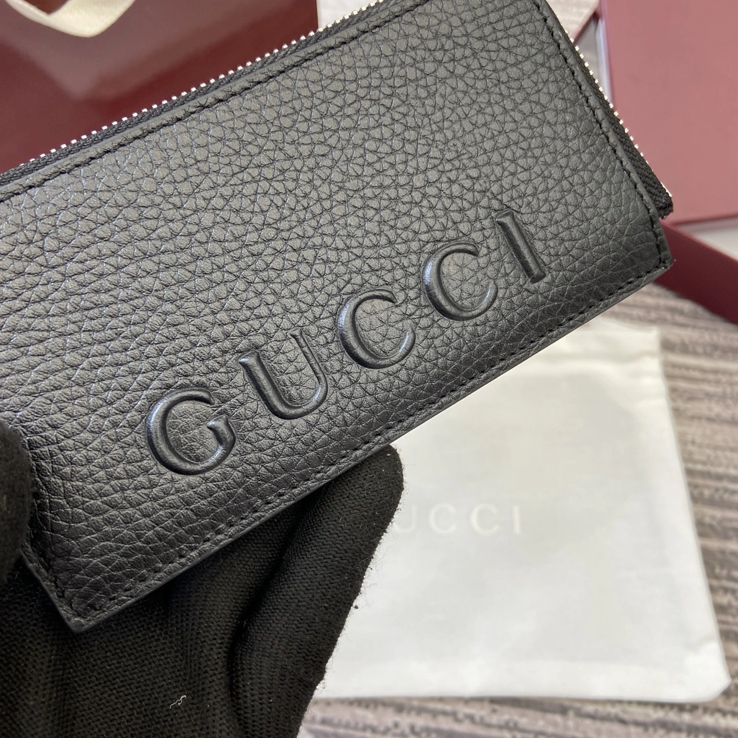 MOMO--6u33i 835073-AAE1W-1000 high quality version cowhide item:E-B815K2526