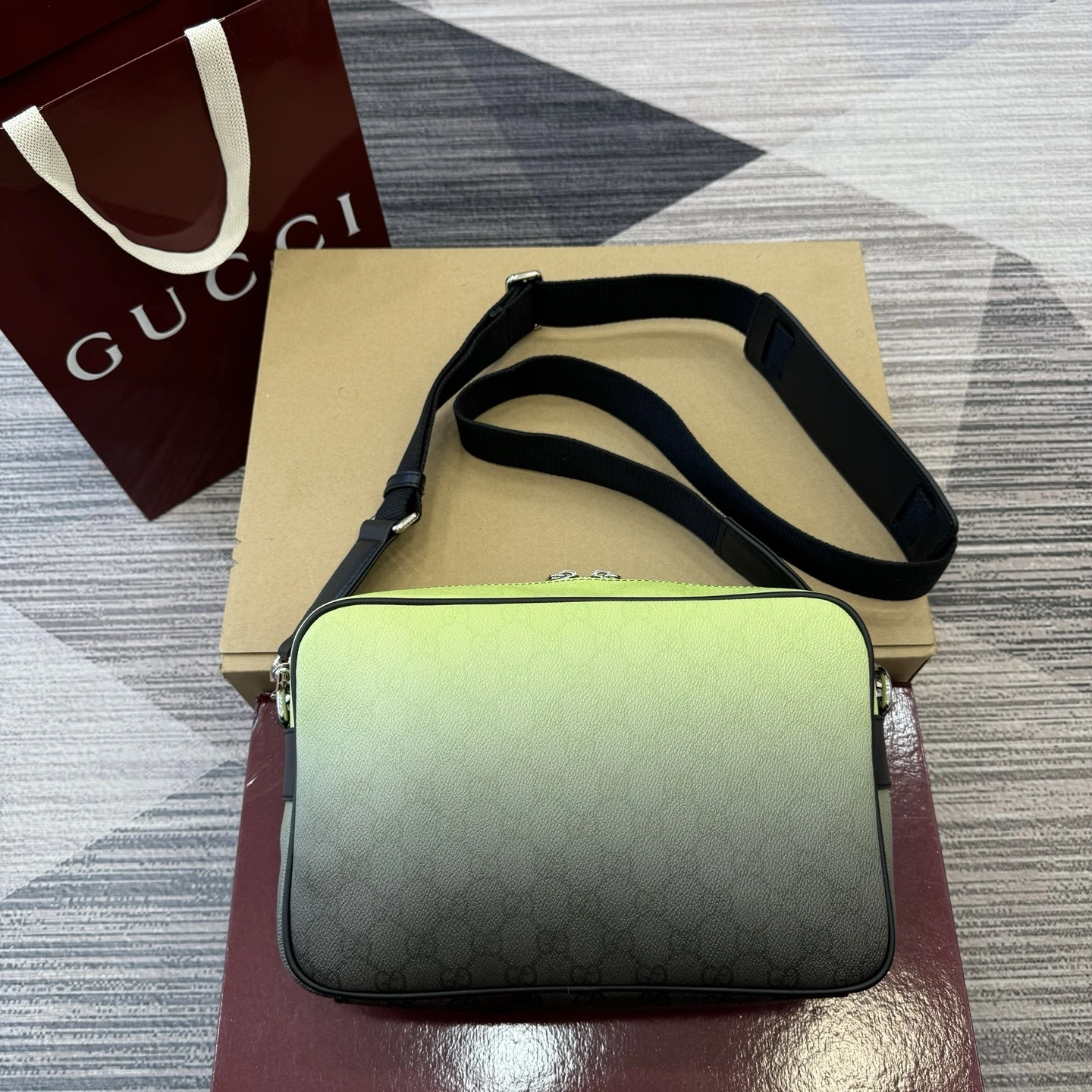 MOMO--6u33i 835690-FAERM-8451 high quality version item:E-B815K2515