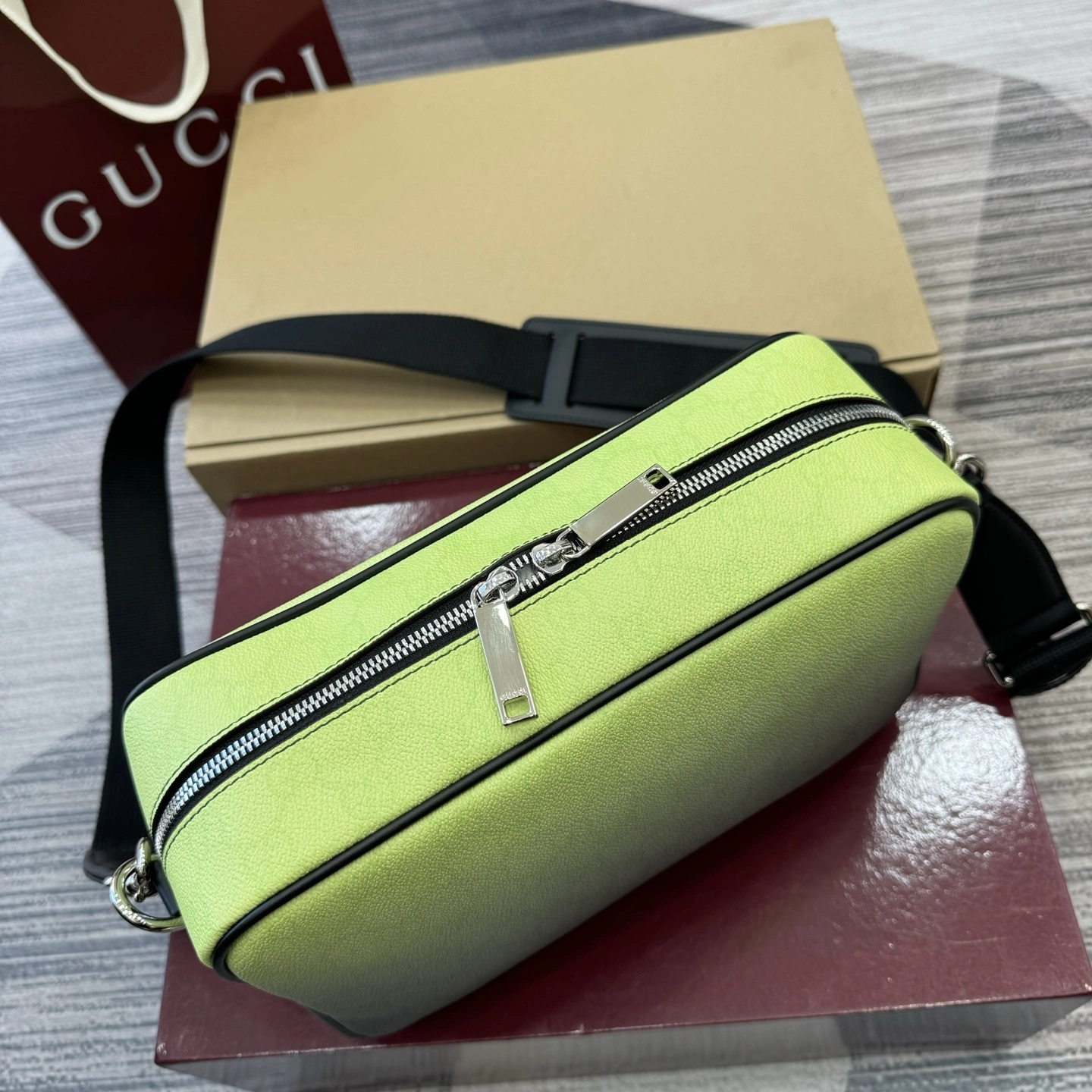 MOMO--6u33i 835690-FAERM-8451 high quality version item:E-B815K2515
