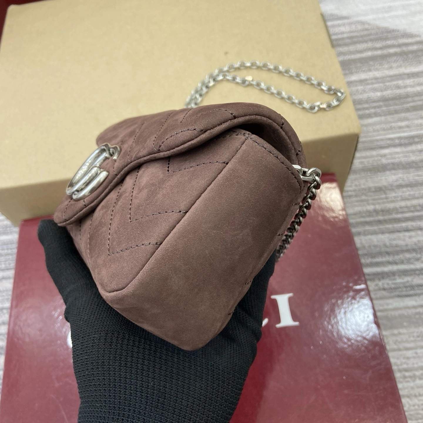 MOMO--6u33i 841290-AAE5D-2019 high quality version GG Marmont item:E-B815K2838
