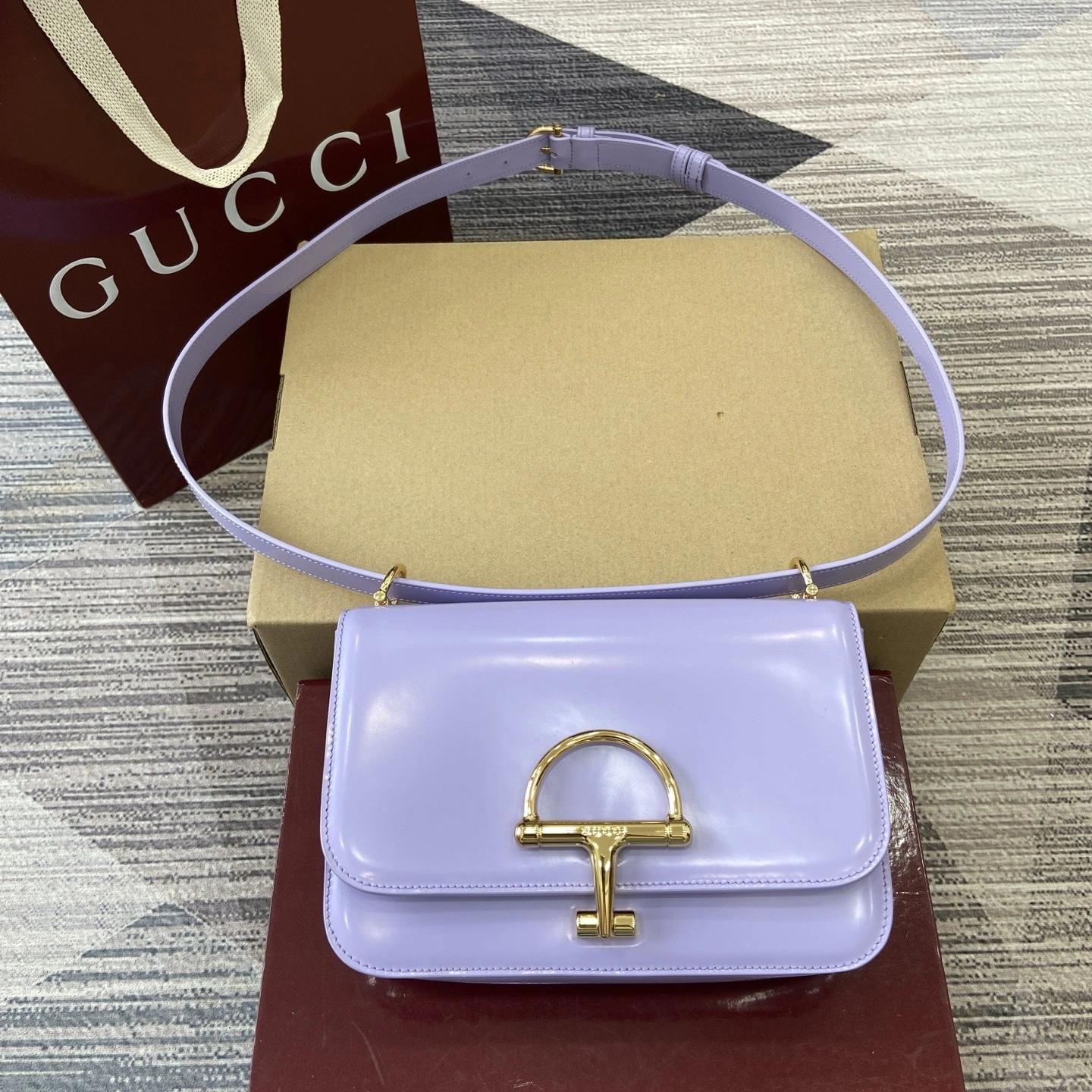 MOMO--6u33i 846705-AADVW-5306 high quality version Siena item:E-B815K2541