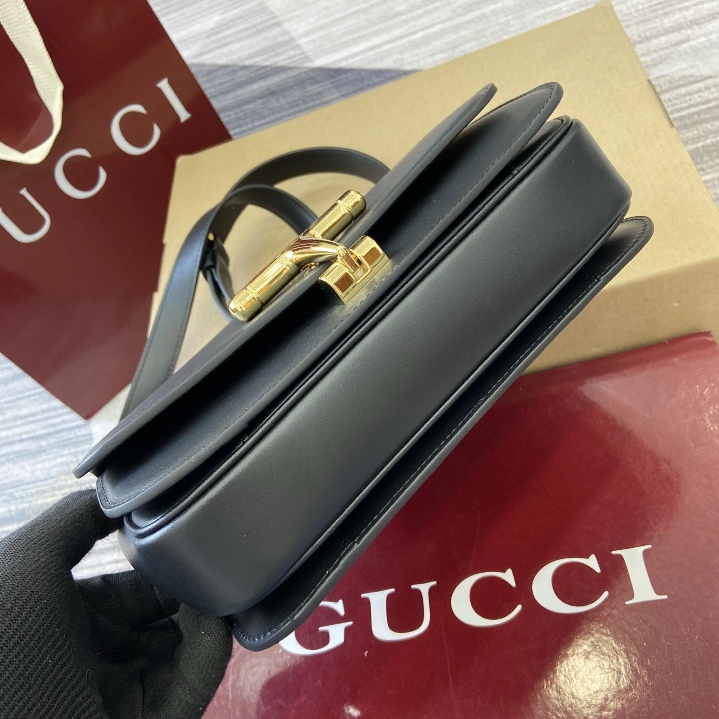MOMO--6u33i 846705-AAFKB-1000 high quality version Siena item:E-B815K2540