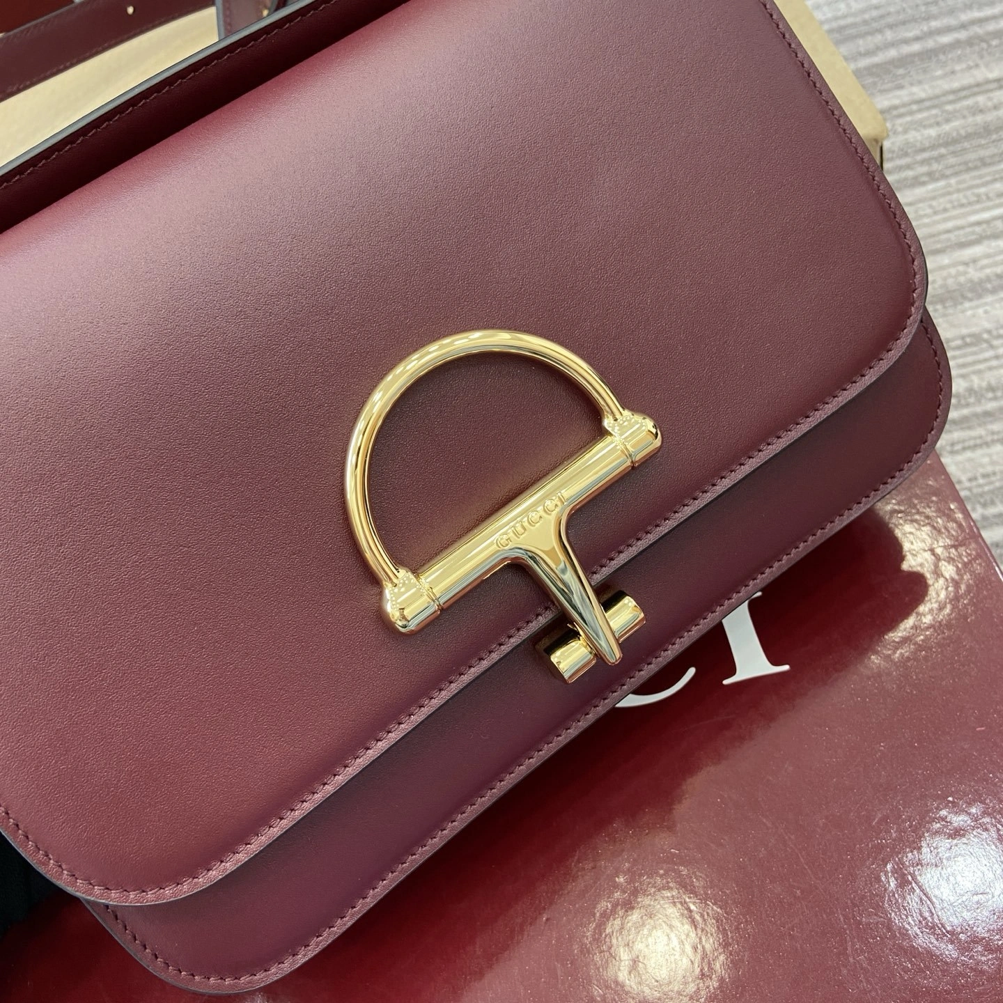 MOMO--6u33i 846705-AAFKB-6207 high quality version Siena item:E-B815K2538