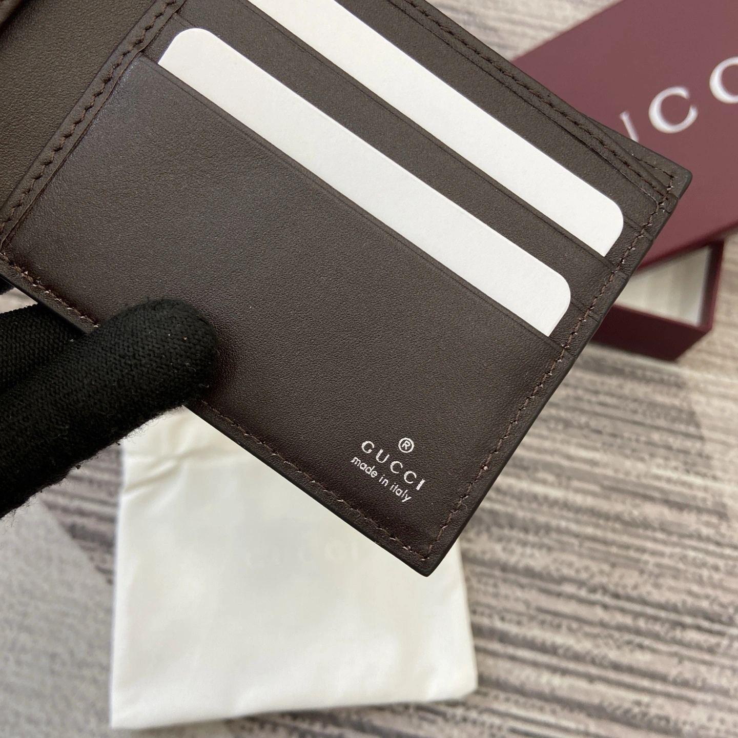 MOMO--6u33i 846950-AAFP1-2140 high quality version cowhide item:E-B815K2537