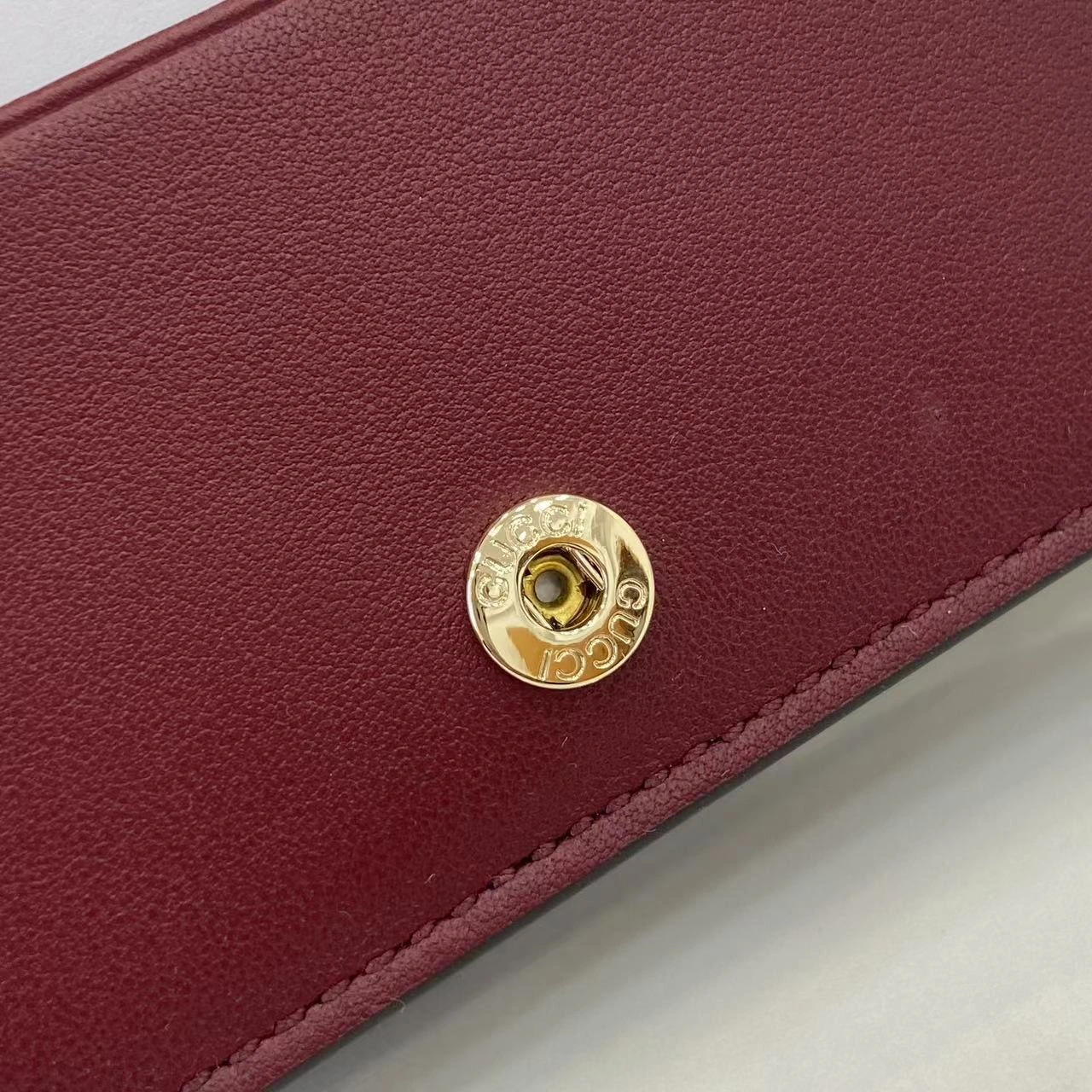MOMO- 6u33i 847207-AAFDV-6207 high quality version cowhide item：E-B813I2433