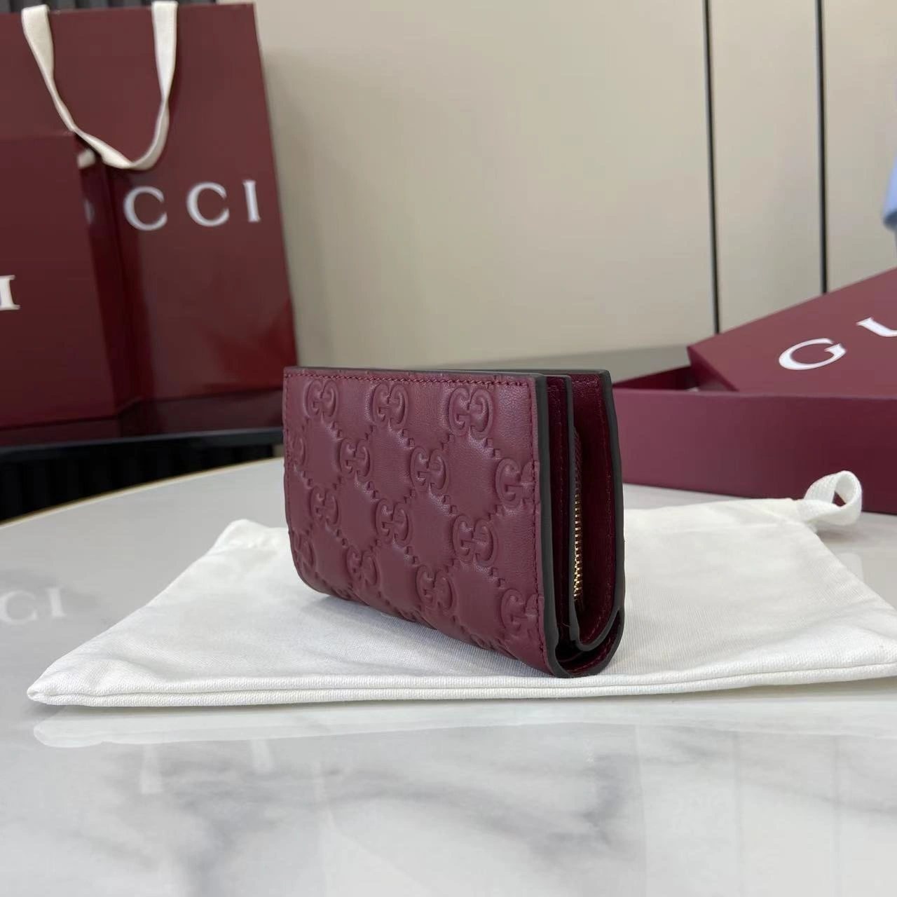 MOMO- 6u33i 847208-AAFDV-6207 high quality version item：E-B813I2435