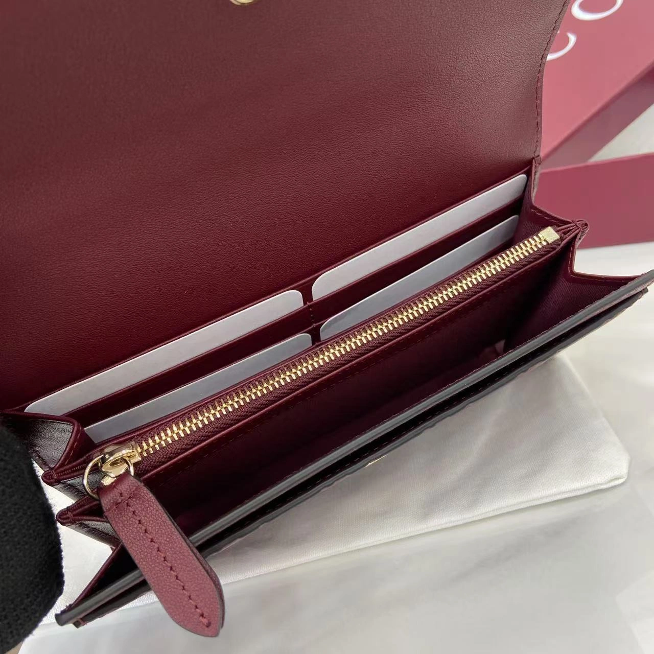 MOMO- 6u33i 847210-AAFDV-6207 high quality version item：E-B813I2434