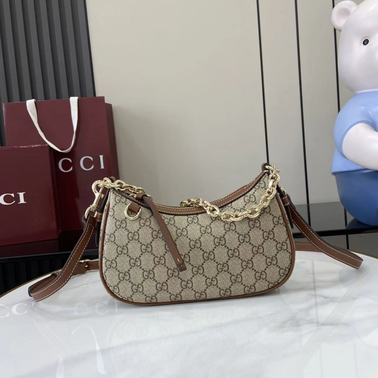 MOMO- 6u33i 847447-FAD6L-9758 high quality version item：E-B813I2437