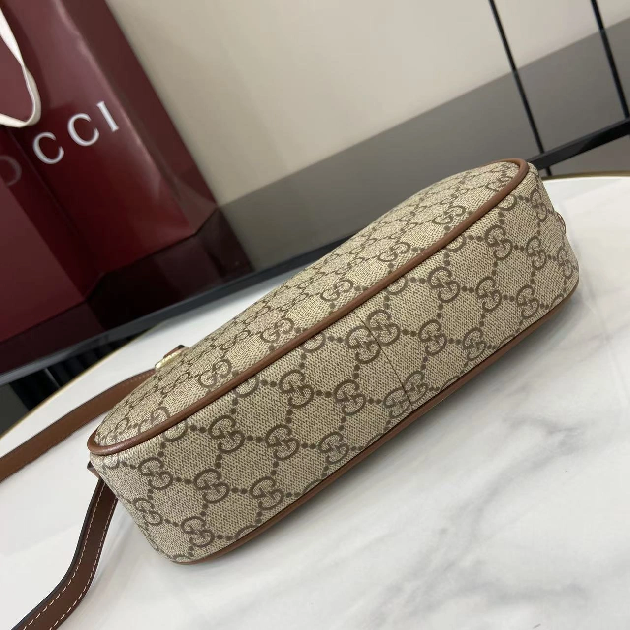 MOMO- 6u33i 847447-FAD6L-9758 high quality version item：E-B813I2437