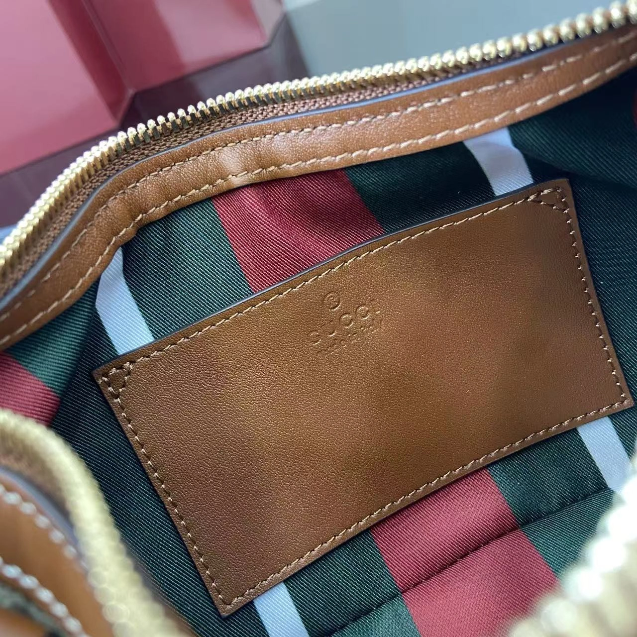 MOMO- 6u33i 847447-FAD6L-9758 high quality version item：E-B813I2437