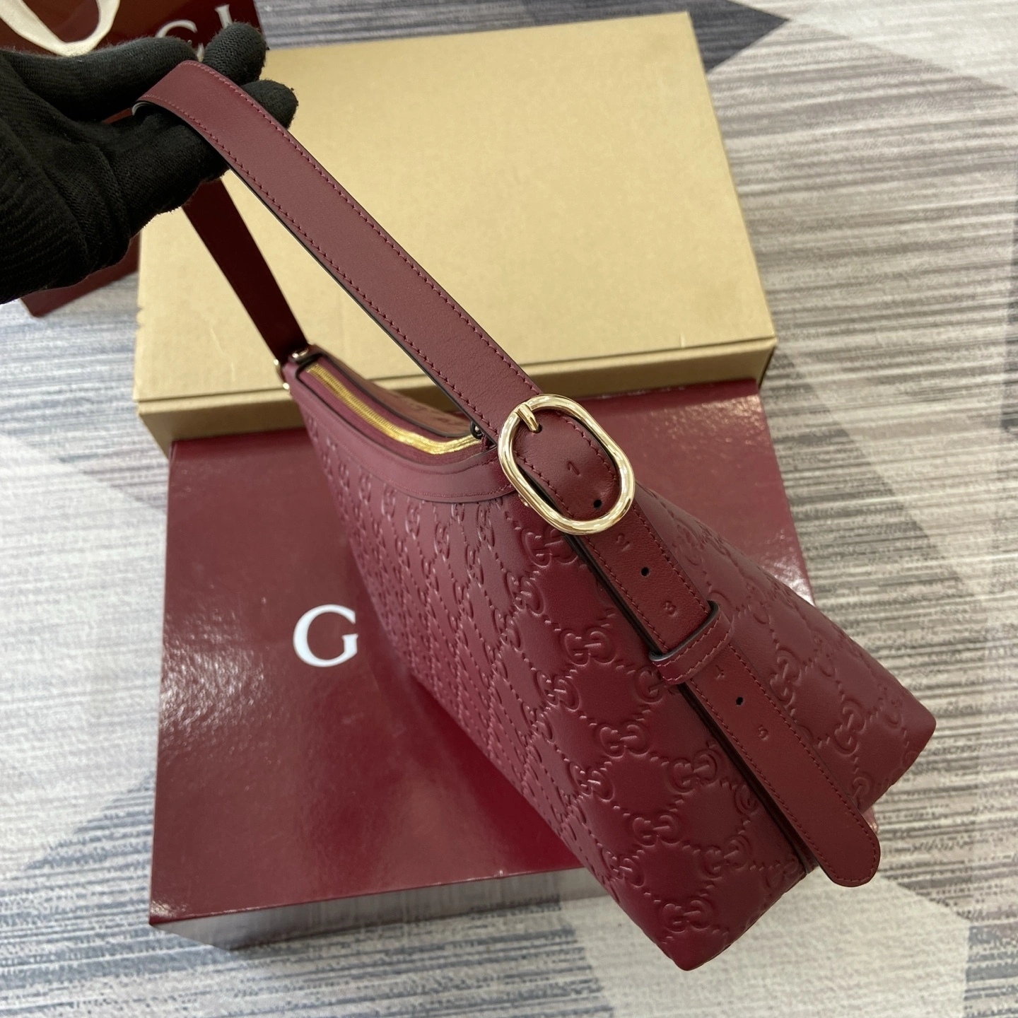 MOMO--6u33i 847449-AAFDV-6207 high quality version GG Emblem item:E-B815K1916