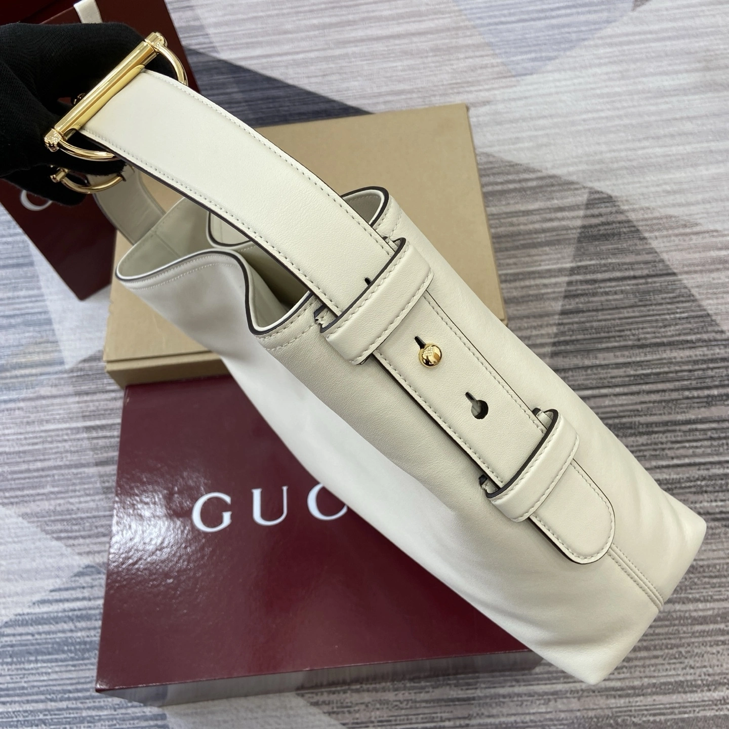 MOMO--6u33i 850926-AAFK4-9050 high quality version Beatrix item:E-B815K2821
