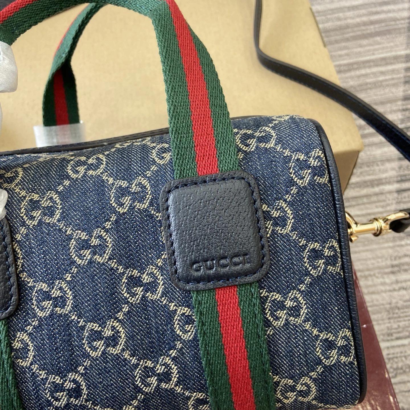 MOMO--6u33i 859975-FAFWW-4443 high quality version item:E-B815K2509