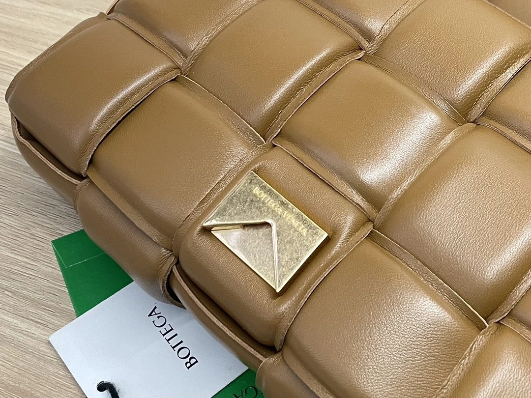MOMO- 70094 Cassette bag item : B-B120C0908