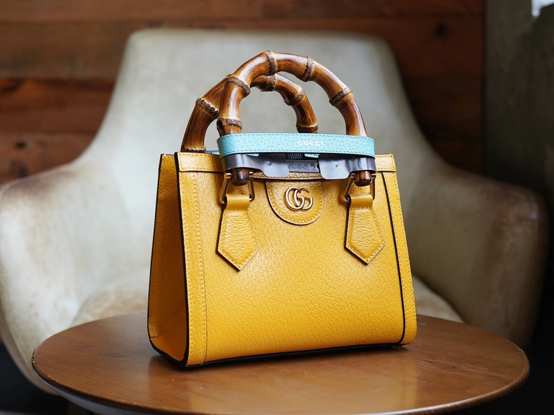 MOMO- ‎702732-U3ZDT-7480 high quality version item：C-B461H0702Q