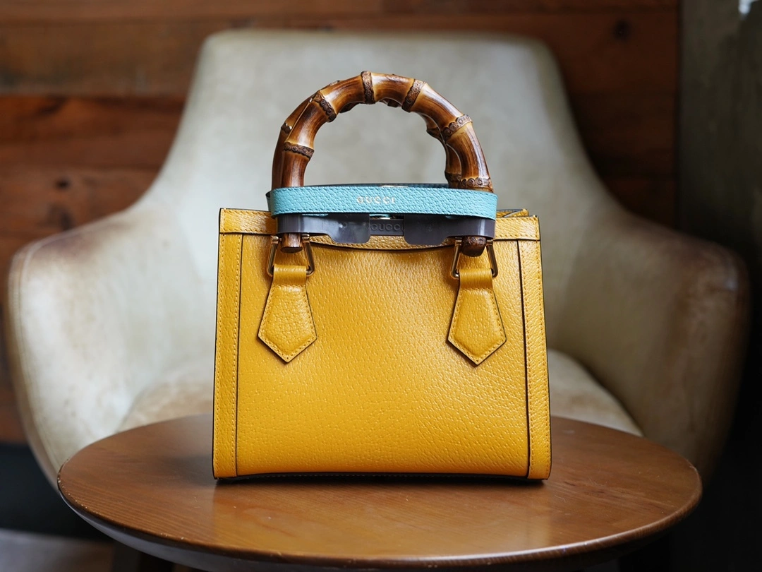 MOMO- ‎702732-U3ZDT-7480 high quality version item：C-B461H0702Q