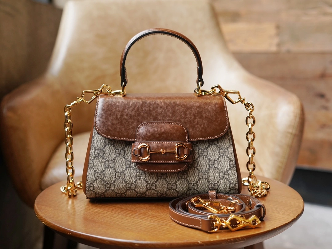 MOMO--703848 9AAAJ 8563 703848-92TCK-8563 high quality version item：C-B461H1116Q