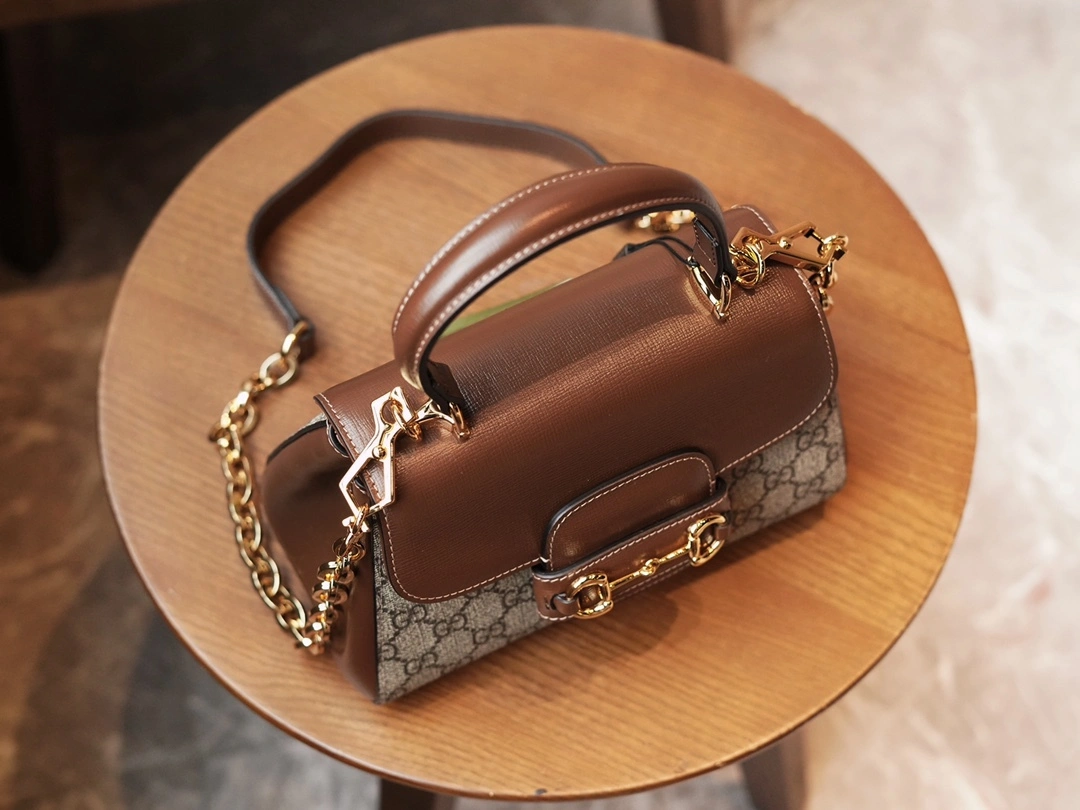 MOMO--703848 9AAAJ 8563 703848-92TCK-8563 high quality version item：C-B461H1116Q