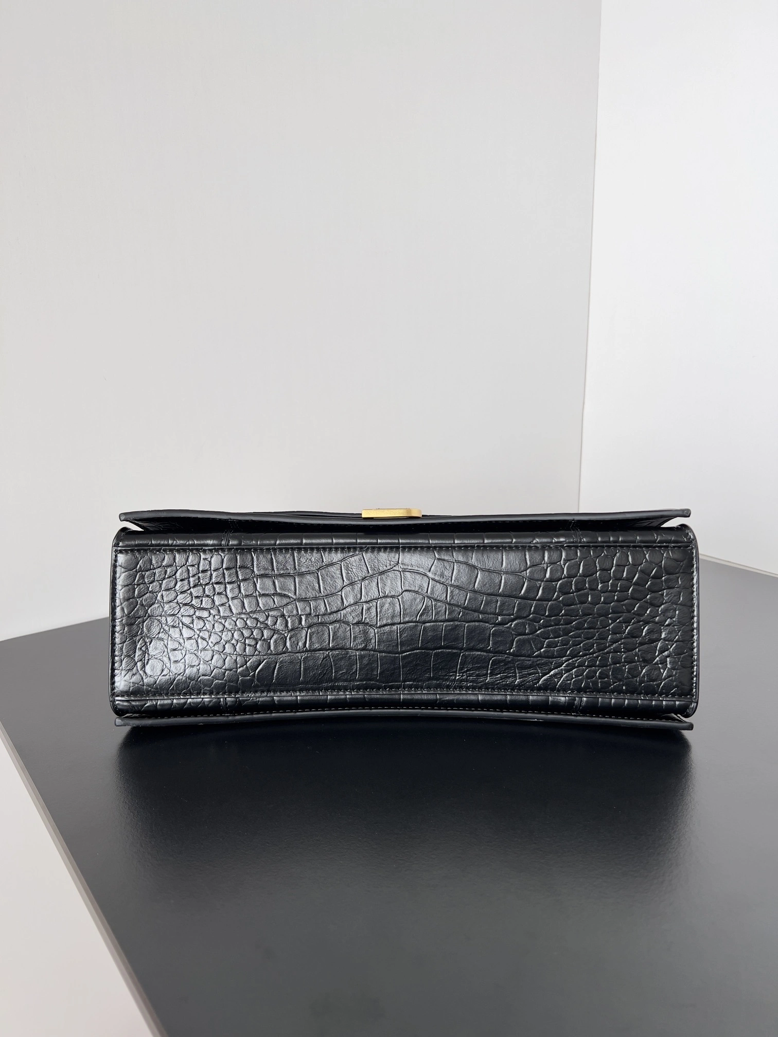 MOMO- 716393210IX1000 high quality version item：C-B063I2031V