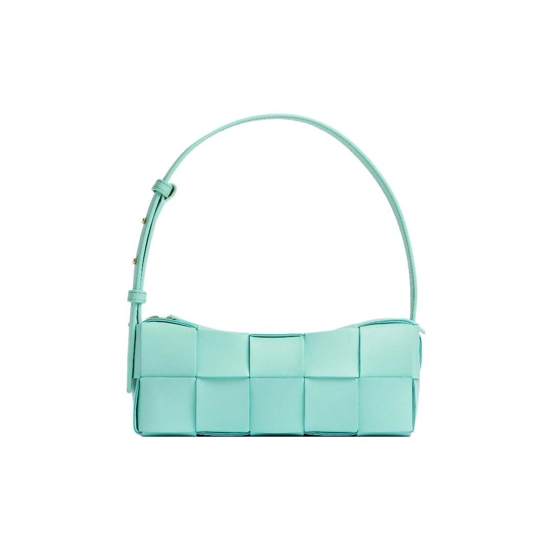 MOMO- 729166VMAY13927 sheepskin BRICK CASSETTE item:C-B000L0956R