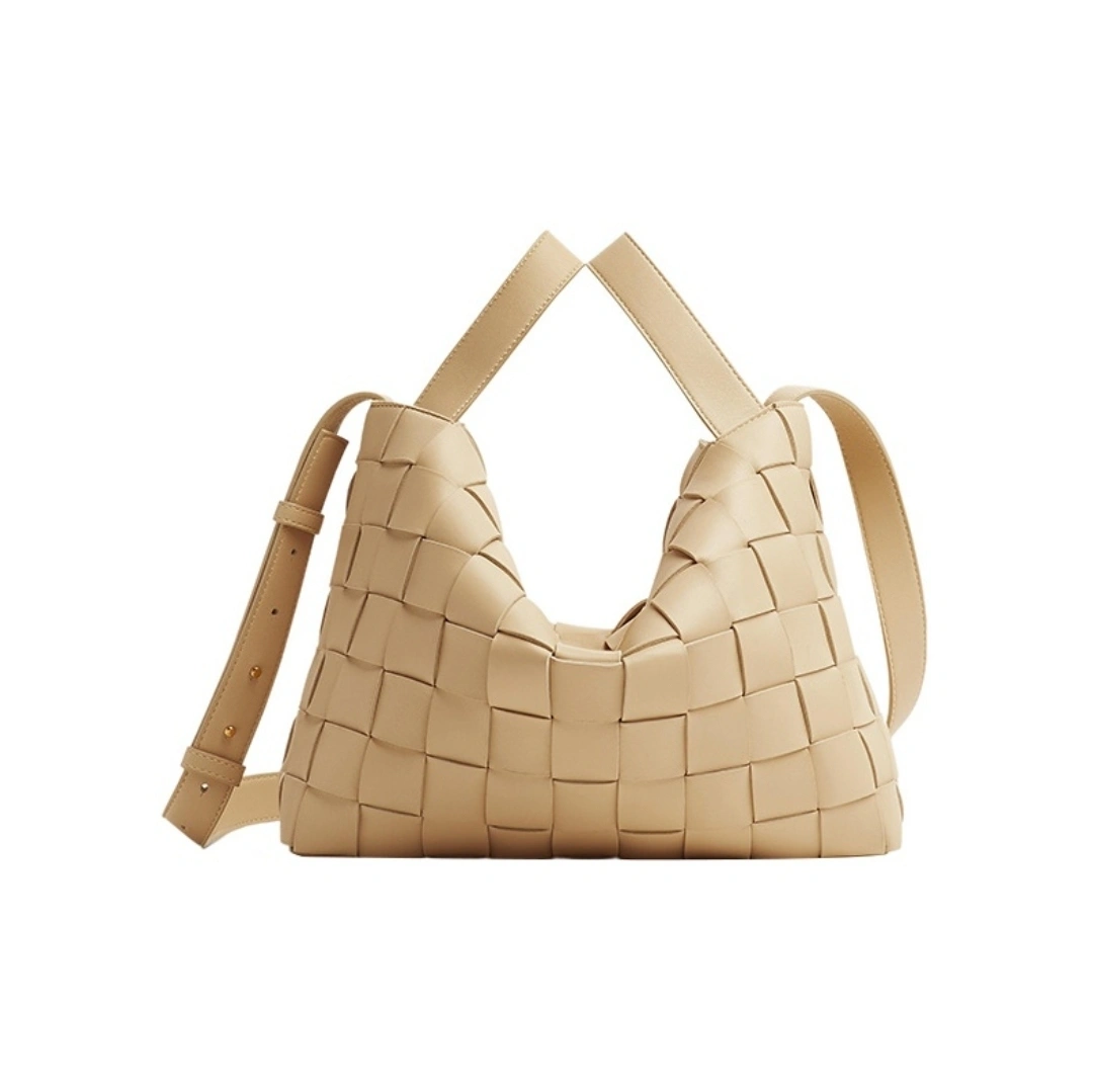 MOMO- 730327VMAY19776 cowhide item:C-B134L0962R