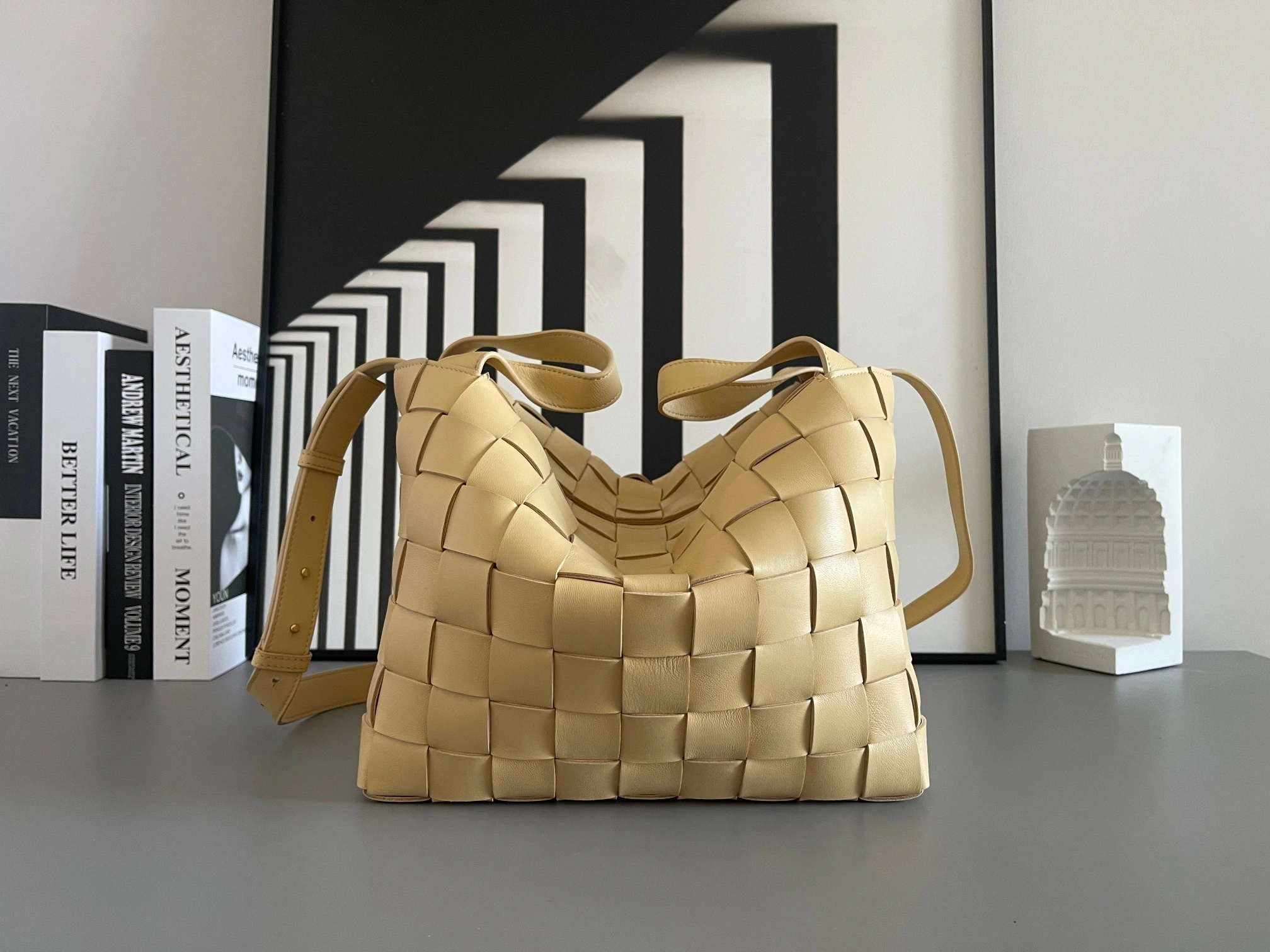 MOMO- 730327VMAY19776 cowhide item:C-B134L0962R