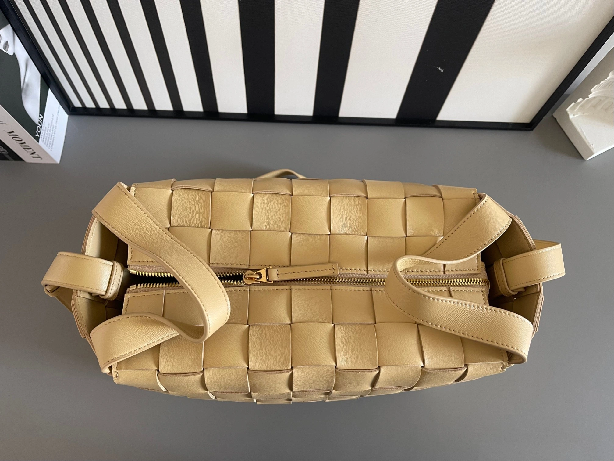 MOMO- 730327VMAY19776 cowhide item:C-B134L0962R