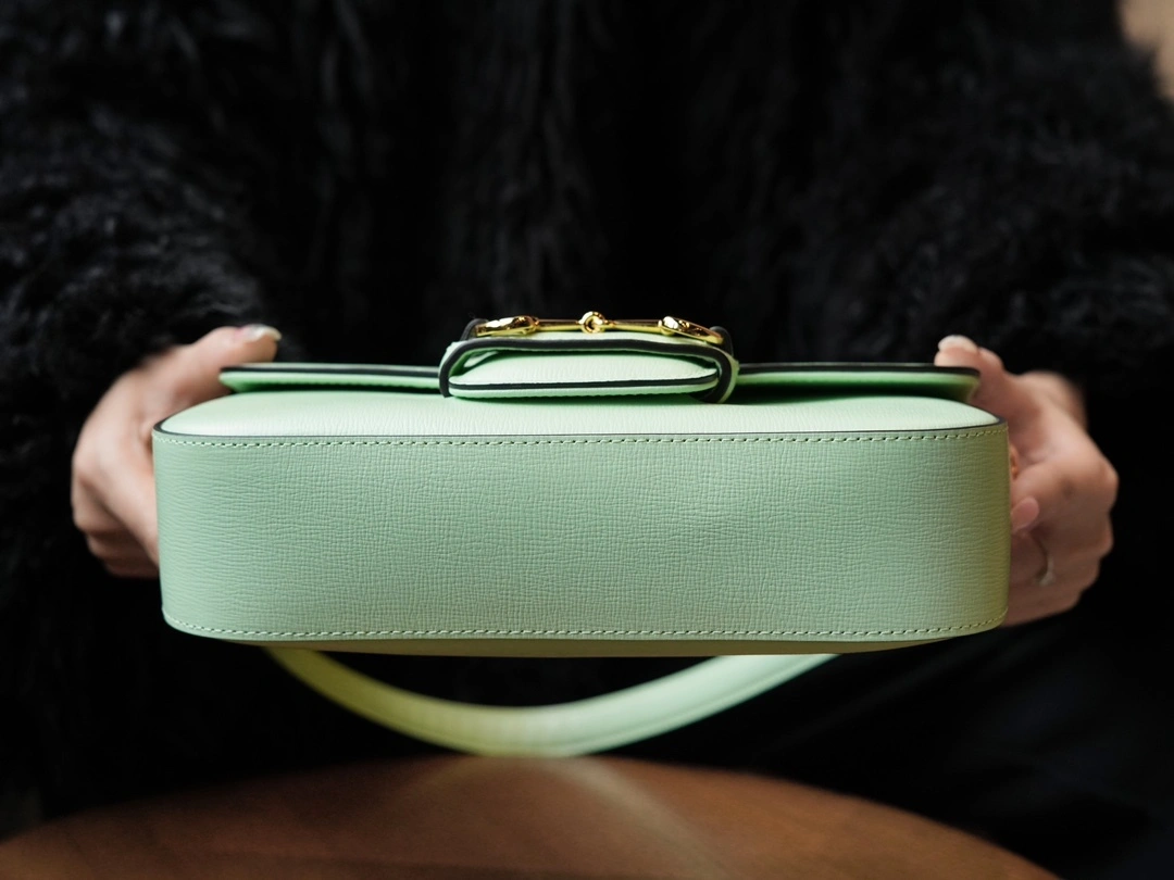 MOMO--‎735178 1DB0G 3803 735178-1DB0G-3803 high quality version item：C-B461H1083Q
