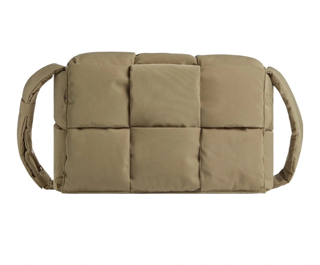 MOMO- 743623V2ZN11537 item:D-B063A1666