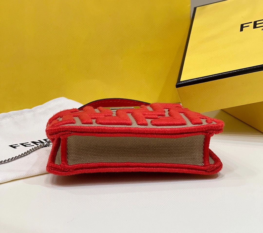 MOMO- 7AR993-AHWG-F1F2R peekaboo item：B-B598G1625C