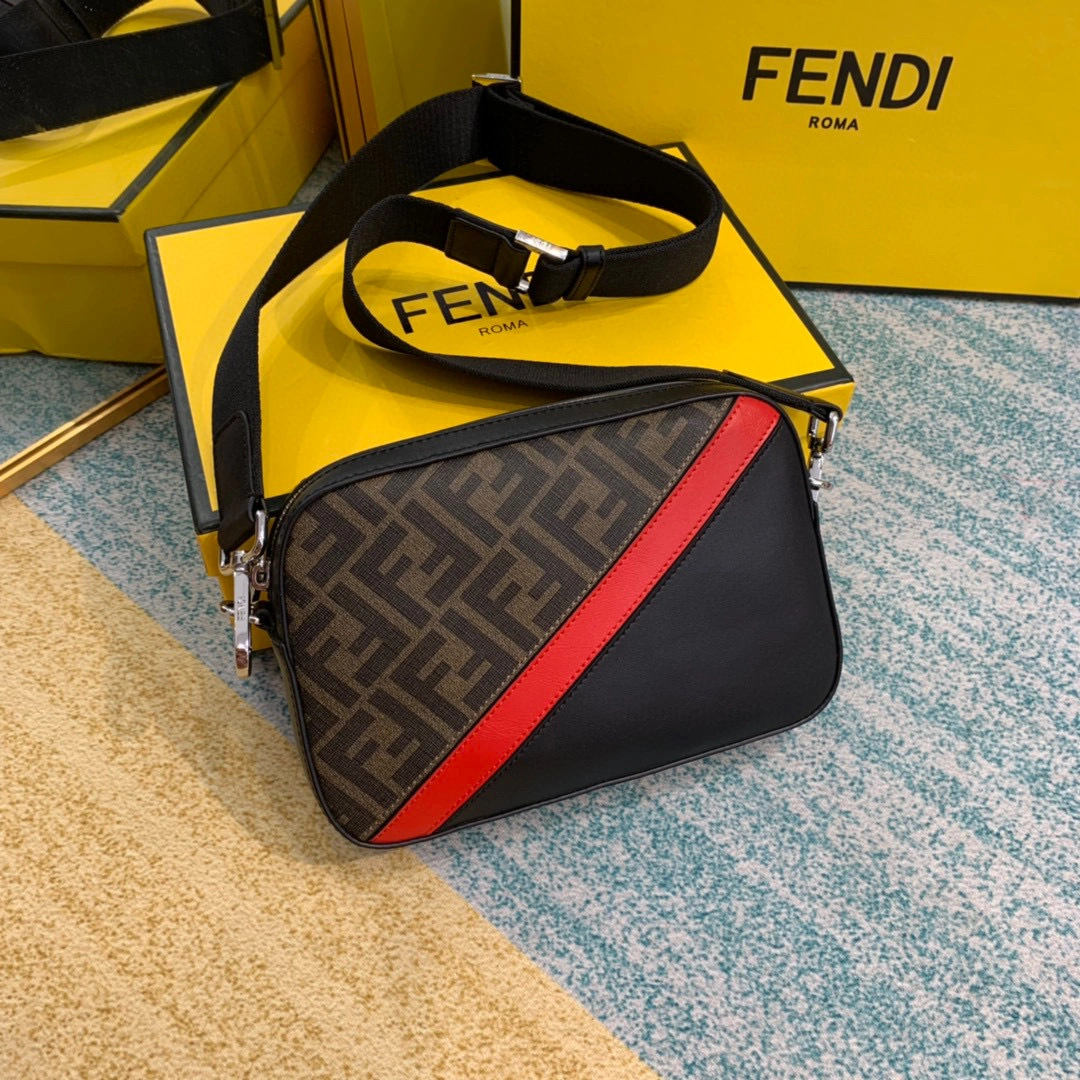 MOMO- 7M0286-A9XS-F19P9 calfskin item：B-B063G1314C