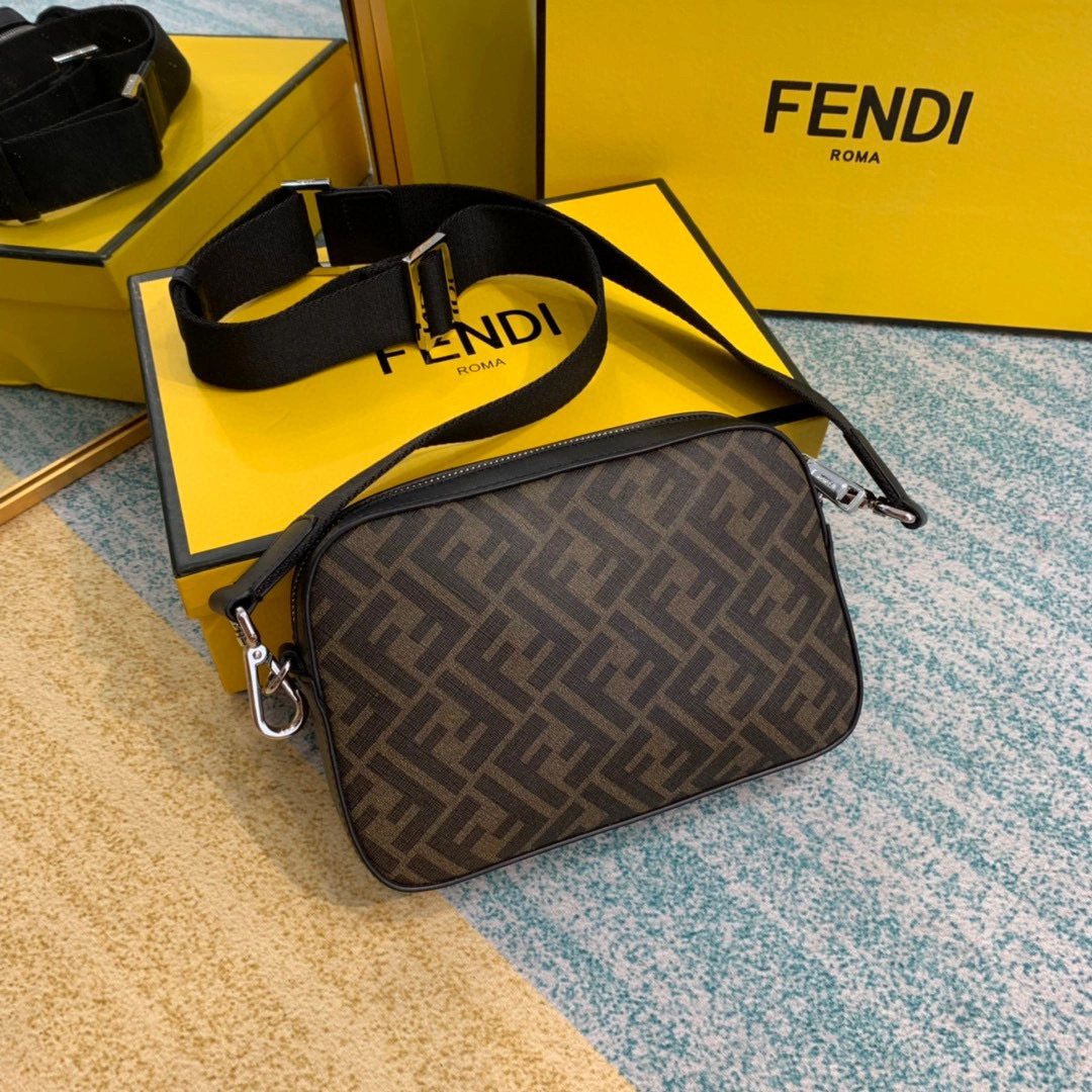 MOMO- 7M0286A9XSF199B calfskin item：B-B063G1312C