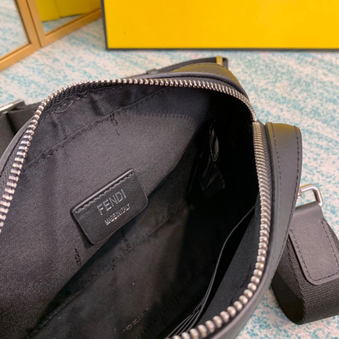 MOMO- 7M0286A9XSF199B calfskin item：B-B063G1312C