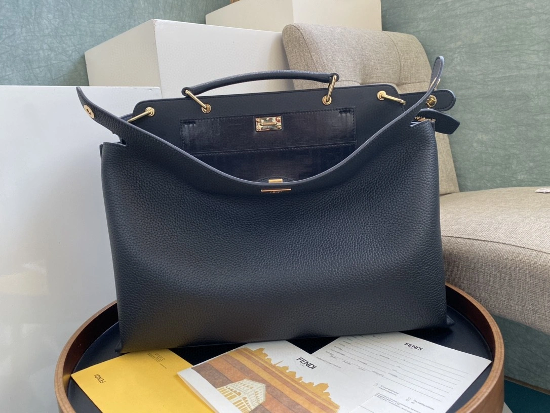 MOMO- 7VA476A91AF18GZ item:D-B063A22126V-2
